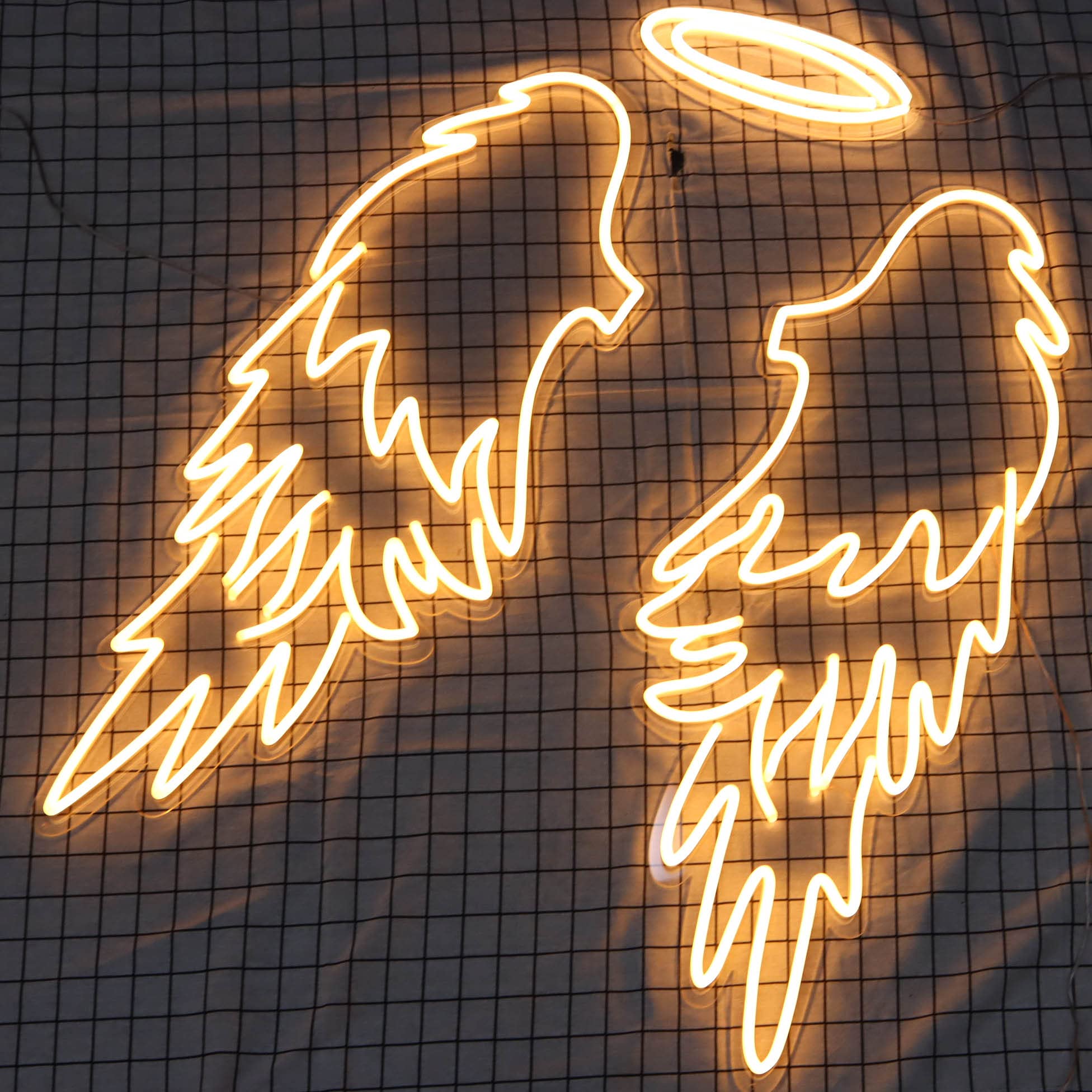 5 Important Tips To Create Eye-Catching Custom Signs