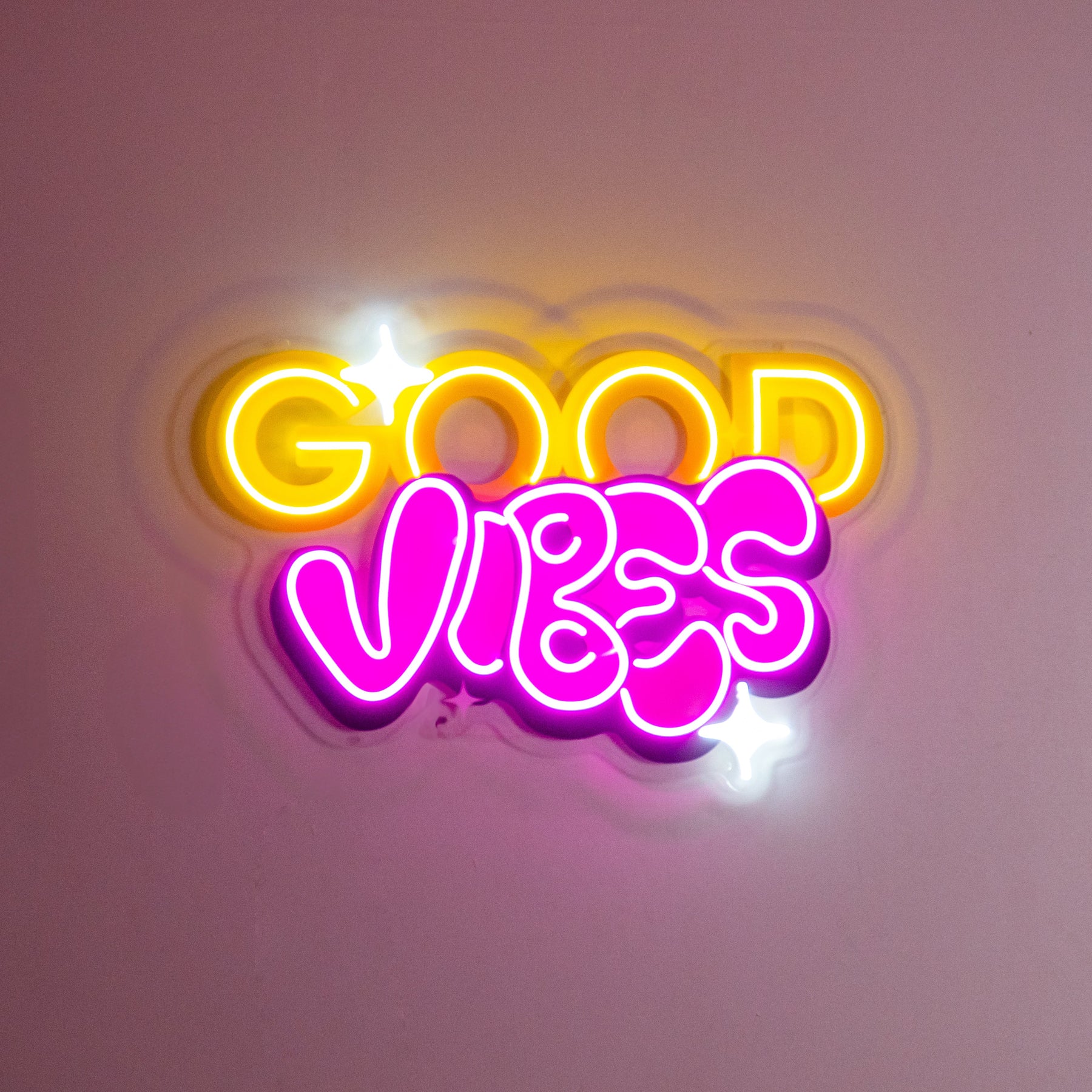 Dynamic Callipraphy GOOD VIBES LED Neon Sign Light Pop Art